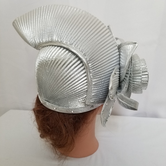 Easter Sunday Church Derby Hat Silver Floral - Picture 4 of 8